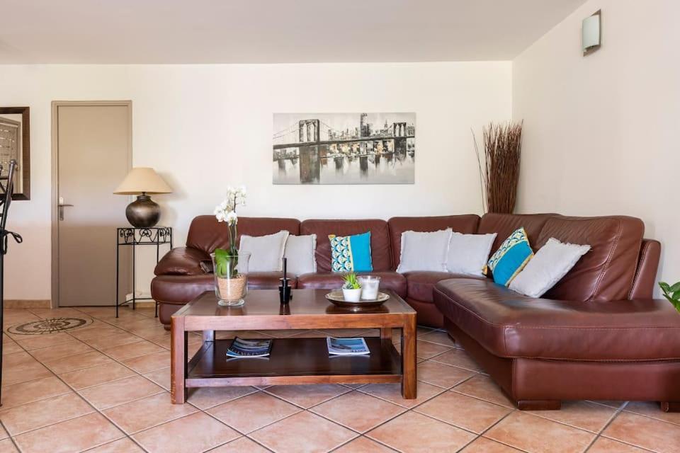 Cassis, Appartement 3 Chambres Avec Terrasse Екстер'єр фото